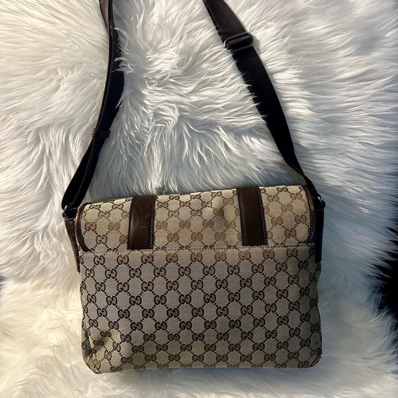 Gucci monogram medium size messenger bag unisex style - Picture 2 of 8